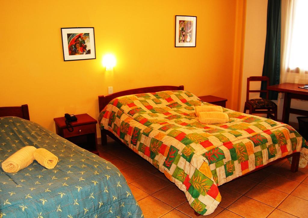 Casas Kolping Hotel Sucre Quarto foto